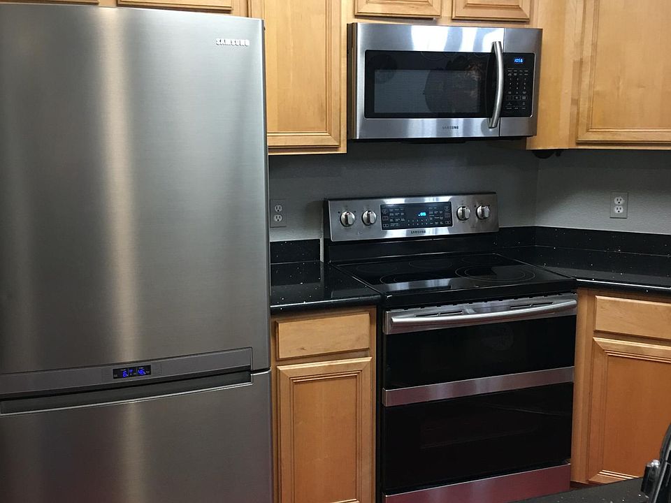 1st image of 430 N 1st St Unit 203