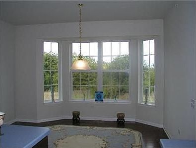 4th image of 14072 Redmond Dr