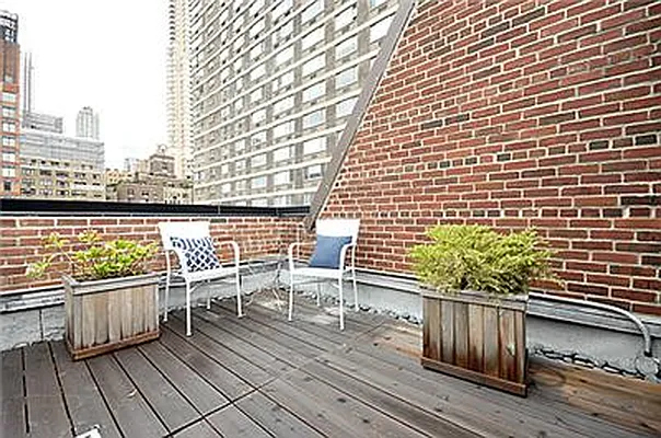 Sold by Tudor Realty | media 11