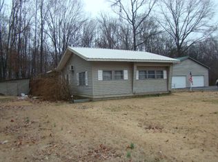 291 Sloan Rd, Springville, TN 38256