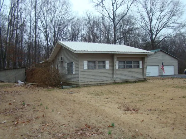 291 Sloan Rd, Springville, TN 38256