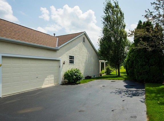 3rd image of 2715 Bryton Dr
