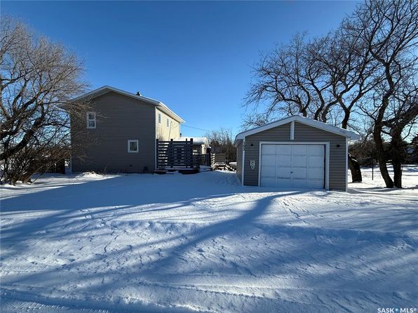 103 2nd STREET W, Storthoaks, SK S0C 2K0