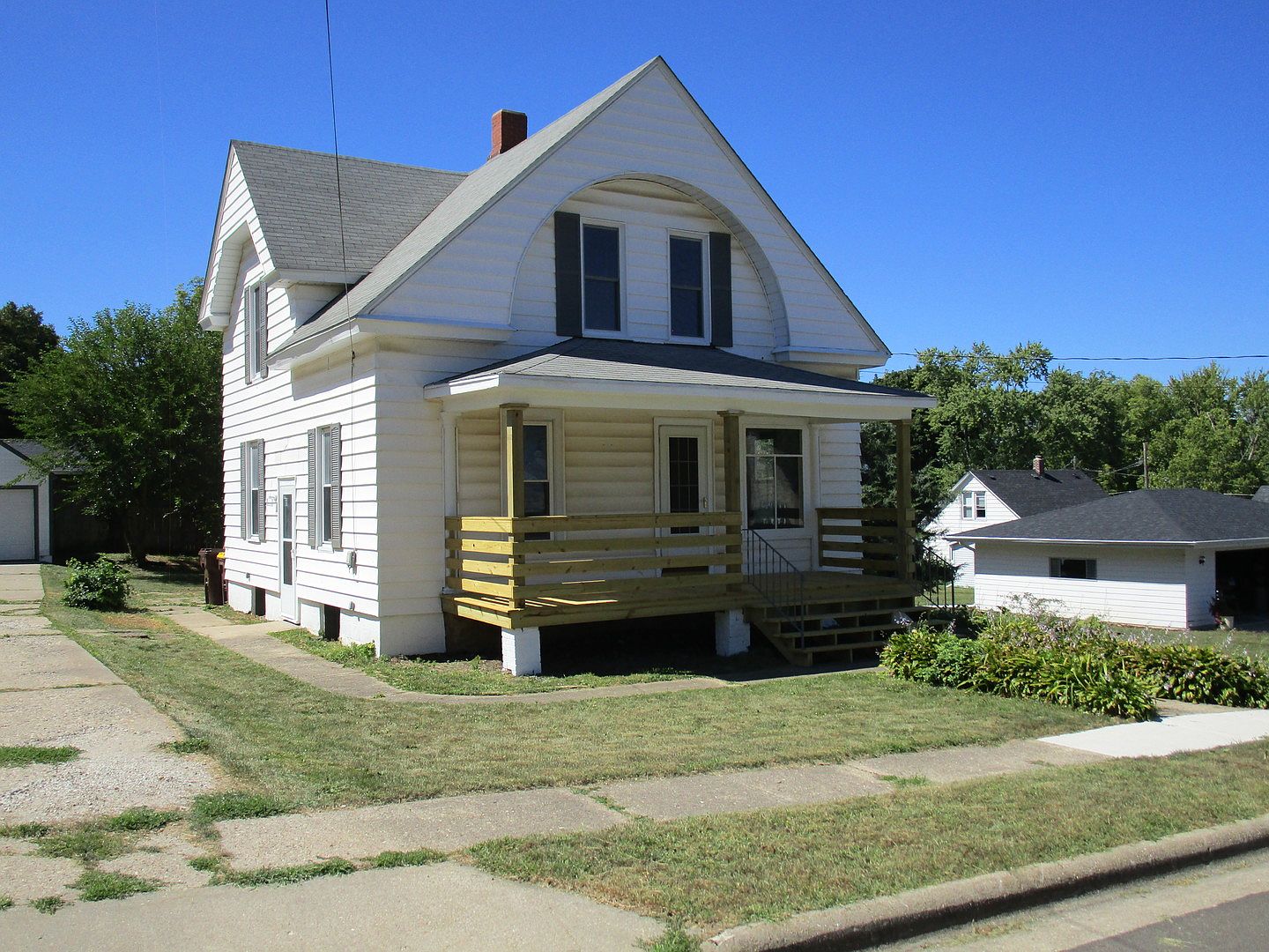 617 High St, Pecatonica, IL 61063 Zillow