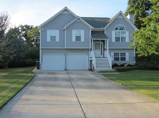 107 Glenda Ct, Villa Rica, GA 30180