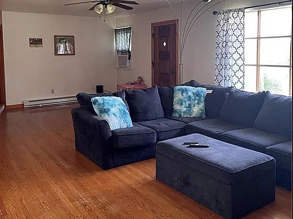 4th image of 434 Oldt Rd