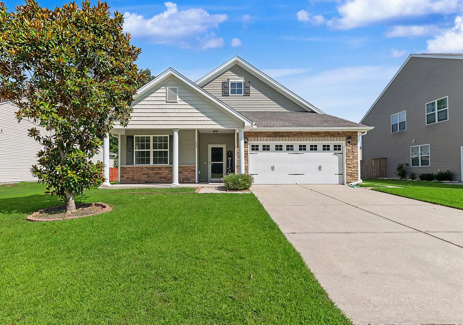 Beautiful 3BR Home in Liberty Hall Plantation | Pond Views & Community Amenities — Photo 1