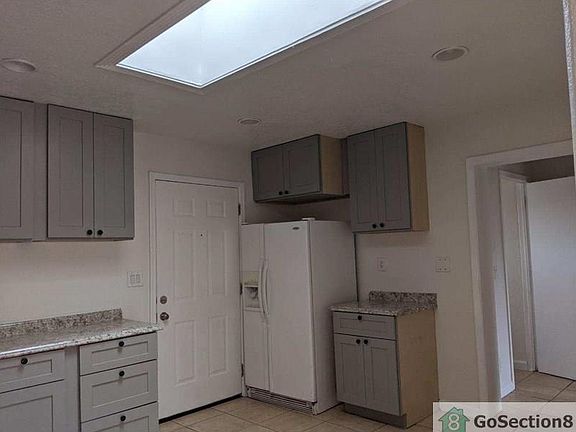 4th image of 2532 N 47th Dr