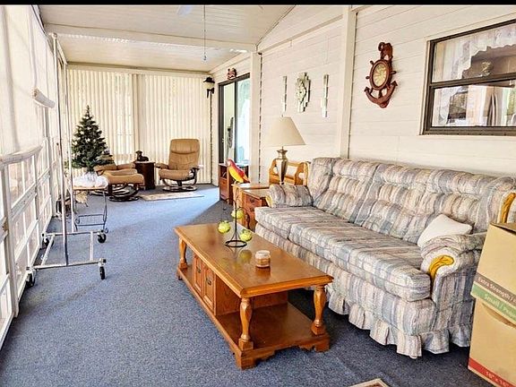 2nd image of 19391 Tarpon Woods Ct