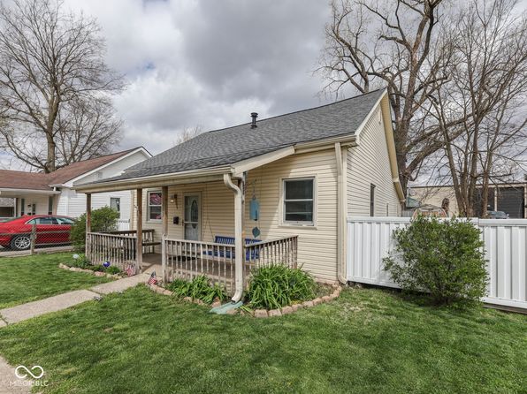 213 N Walnut St, Edinburgh, IN 46124
