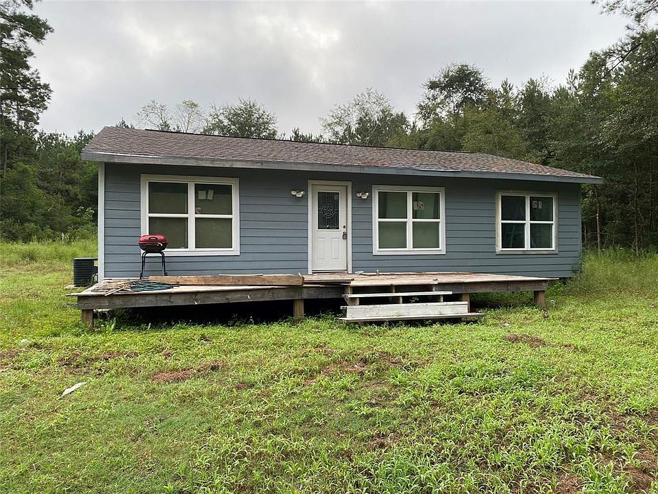 1st image of 411 Hickory Creek Dr