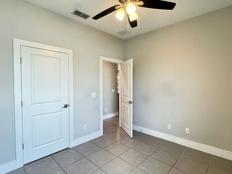 256 Hyacinth Ct — Photo 13