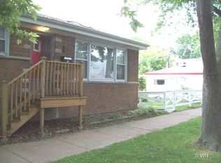 3259 W Berteau Ave, Chicago, IL 60618