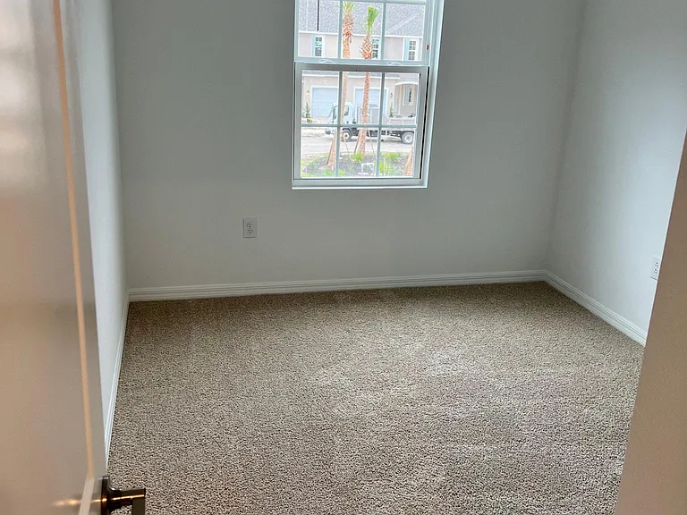 8640 Lunar Skye St — Photo 16