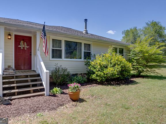 2nd image of 1700 Aqua Rd