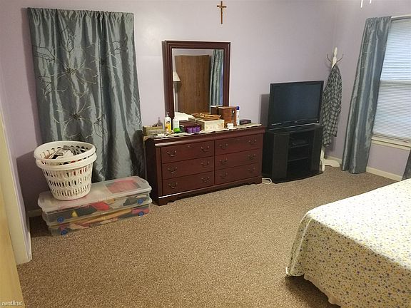 5th image of 2910 W Bryn Mawr Ave #2