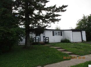 49 Bell Cir, Silver Bay, MN 55614