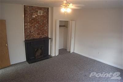 1st image of 127 Montmullin St