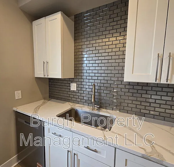 139 W 9th Ave — Photo 7