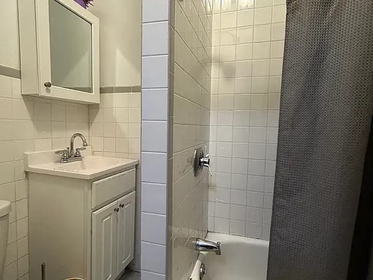 215 W 109th St #1E — Photo 9
