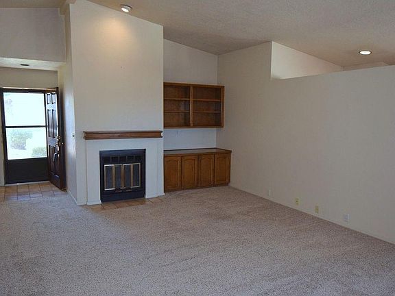 5th image of 10501 Clyburn Park Dr NE