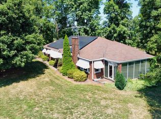 9100 Yellow Church Rd, Seven Valleys, PA 17360