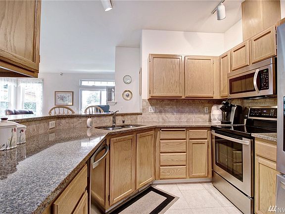 3rd image of 7711 146th Avenue Ct E