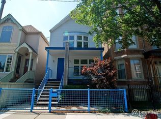 1731 W Henderson St, Chicago, IL