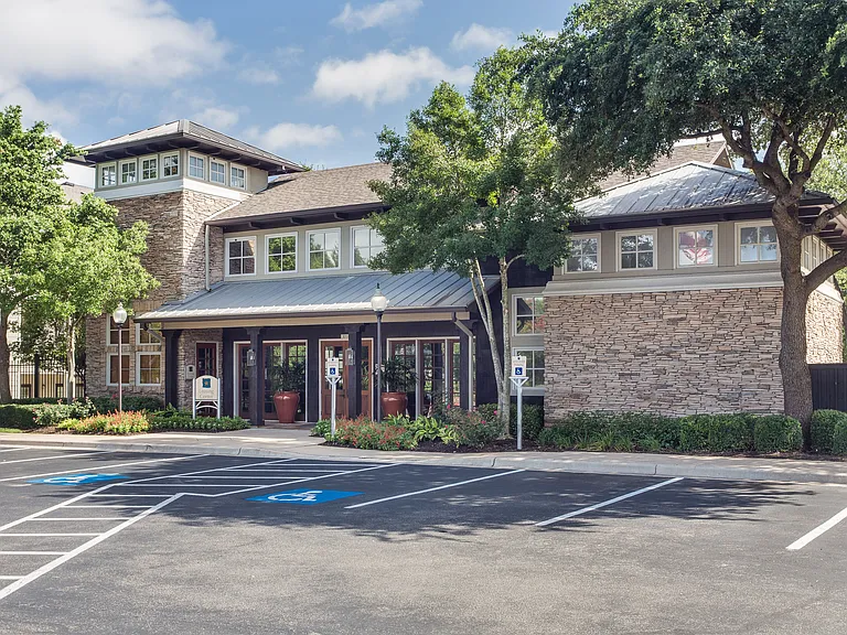 Highlands Hill Country — Photo 17