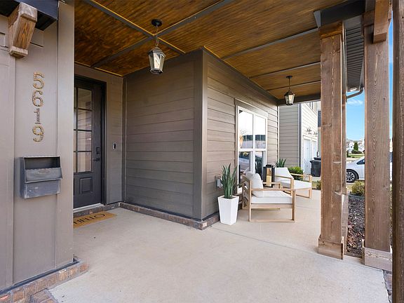 Neighborhood sidewalks, front porches, and so much charm!