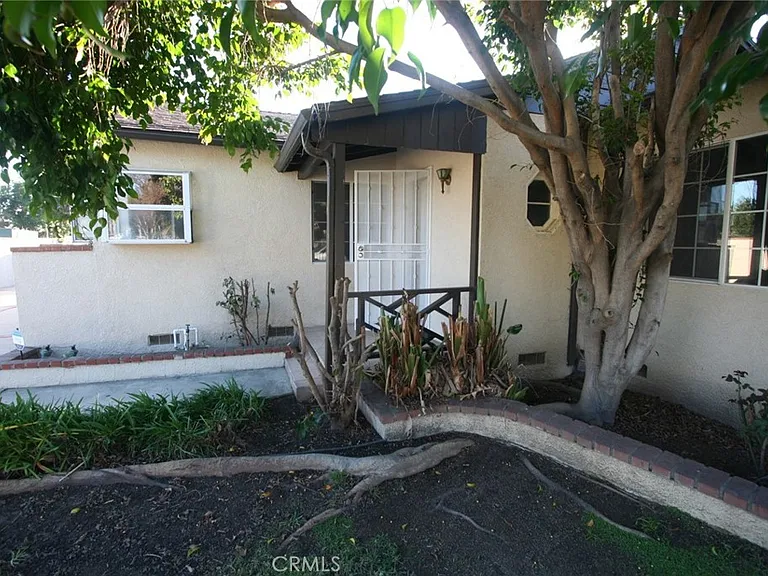9968 Daines Dr — Photo 53