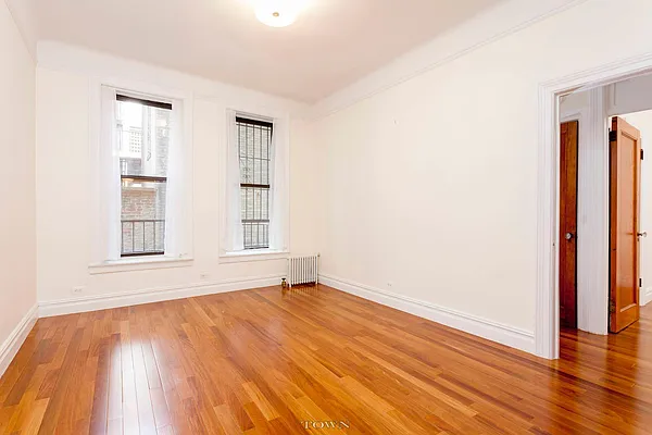 Rented by Town Residential | media 7