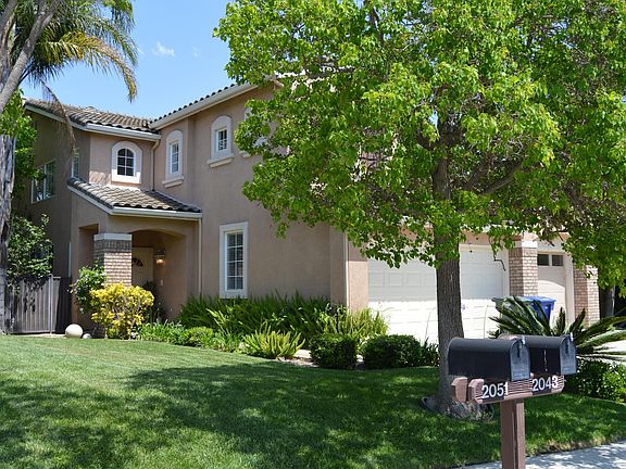 3rd image of 2043 Seabreeze St