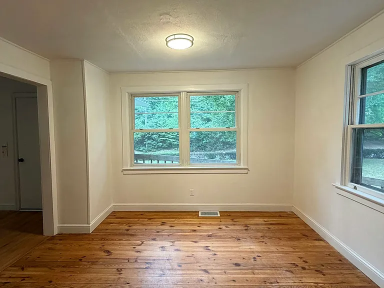2991 Chestnut Hill Rd — Photo 4