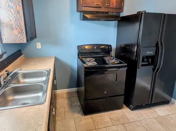 903 S 19th St APT F, Copperas Cove, TX 76522