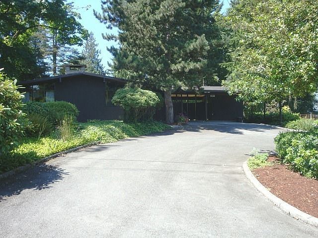 1st image of 519 Kennebeck Ave S