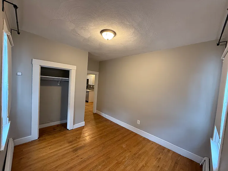 150 5th St #2D — Photo 8