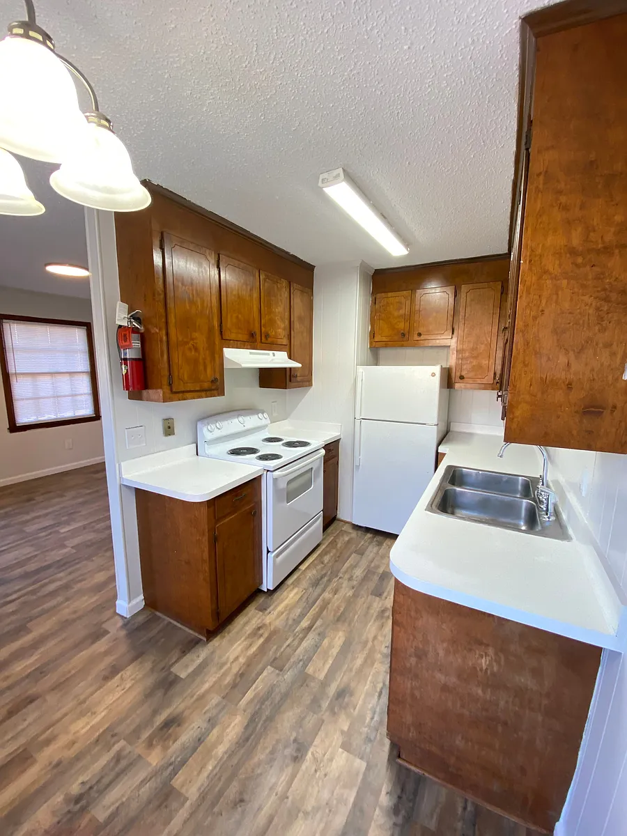 Building Photo - Timberlane Apartments