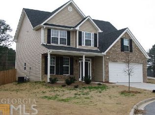 2472 Temple View Dr, Snellville, GA 30078