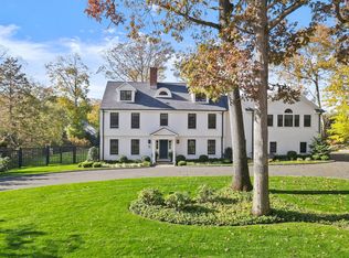 95 Oneida Dr, Greenwich, CT 06830