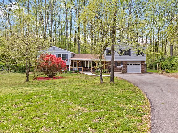 2nd image of 29691 Vincent Cir
