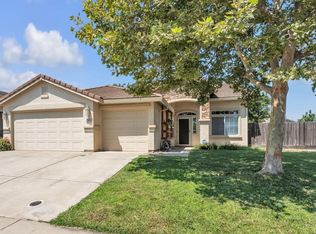 7933 Quaker Ridge Way, Sacramento, CA 95829
