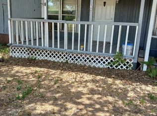 402 Henrietta St, Nocona, TX 76255