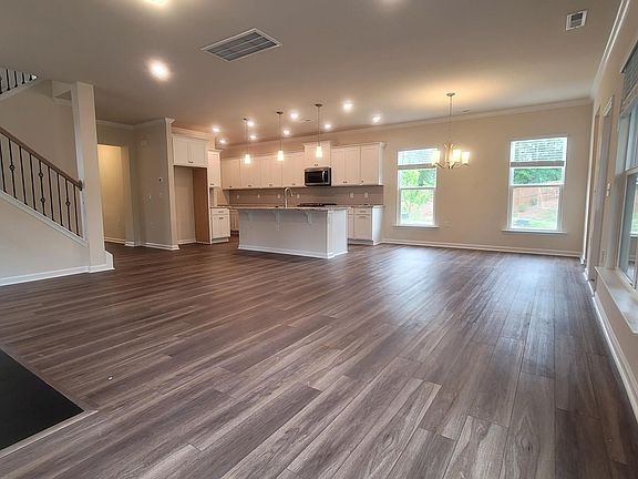 2nd image of 5701 Agrinio Way