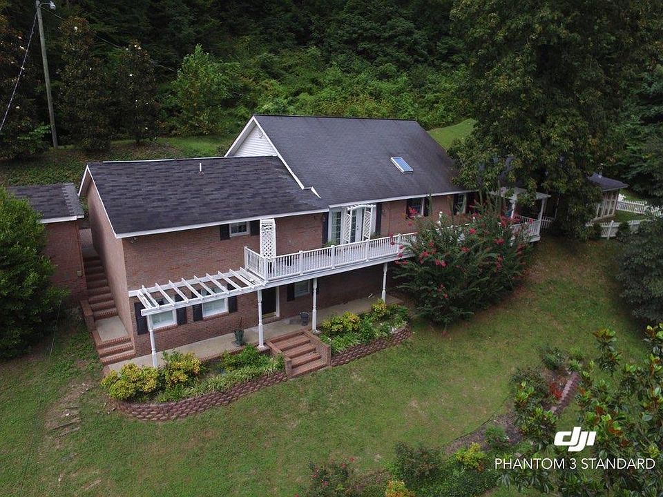 1st image of 7 Skidmore Dr