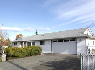 290 Renz Rd, Parksville, BC V9P 1E3