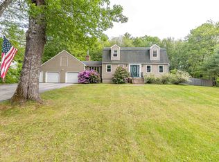 43 Sparhawk Dr, Londonderry, NH 03053