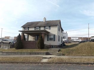 111 N Jackson St, New Lexington, OH 43764