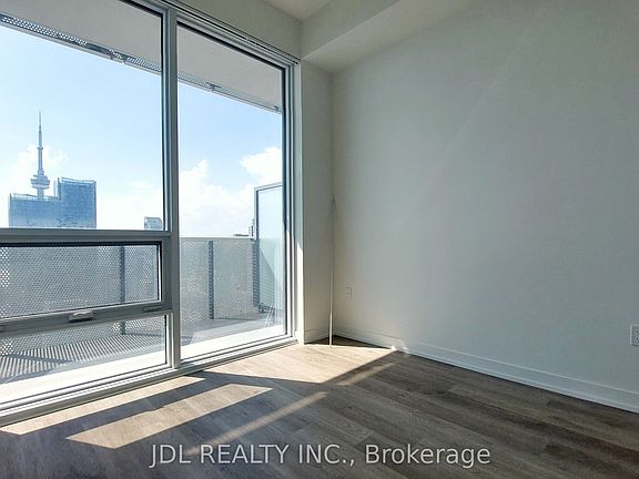 4th image of 55 Cooper St #6115
