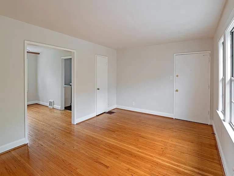 4329 Southern Pkwy #B3 — Photo 13